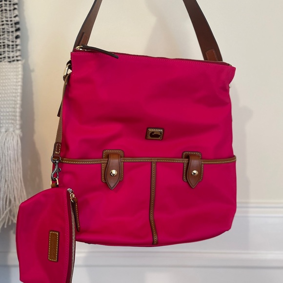 New. Never used Hot pink Fuchsia Dooney & Bourke Matching Set Hobo bag w/ bag - Picture 5 of 9